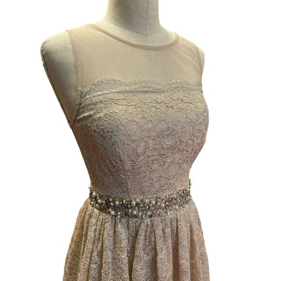 City Studio Lace Dress With Beaded Waist Size 7 Blush Pink Sleeveless Nylon/Meta - Picture 5 of 8